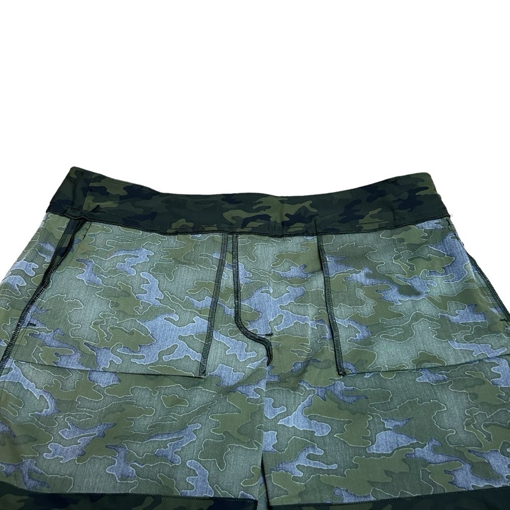 Spanx Green Camo Sunshine Shorts 6” Sz.1X - Picture 11 of 16